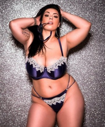 Проститутка Эвелин